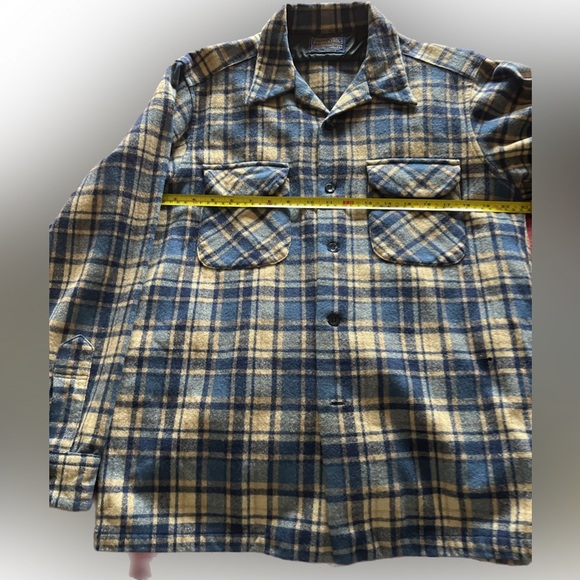 Vintage Pendleton Wool button down flannel - Picture 4 of 7